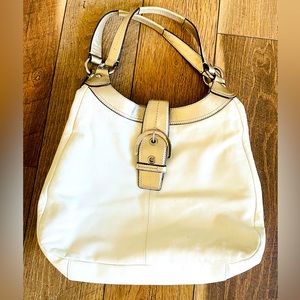 ***SOLD***Coach Large Soho White Gold Metallic Leather Shoulder Bag